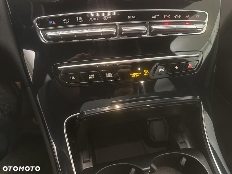 Mercedes-Benz GLC 200 4-Matic - 18