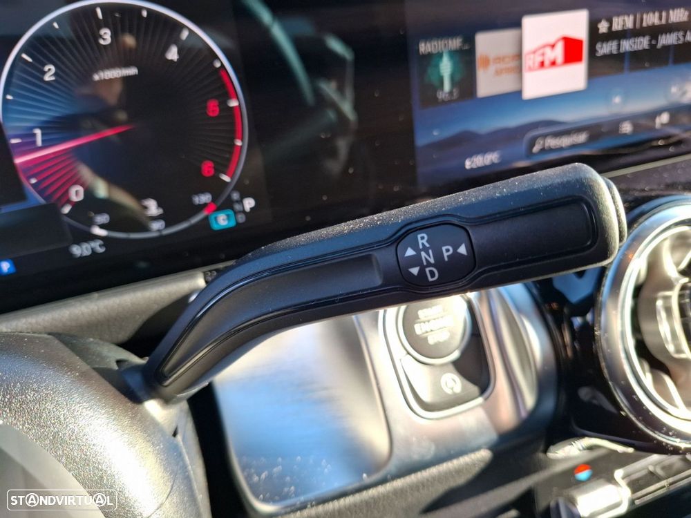 Mercedes-Benz GLB 180 d AMG Line - 17
