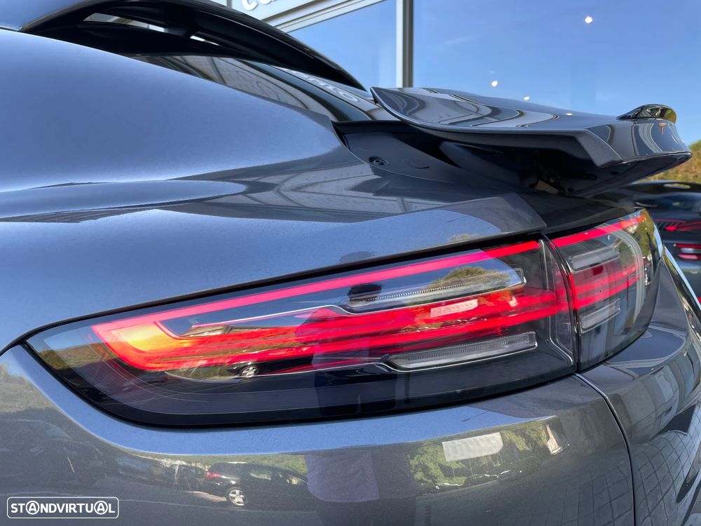 Porsche Cayenne Coupé E-Hybrid - 10