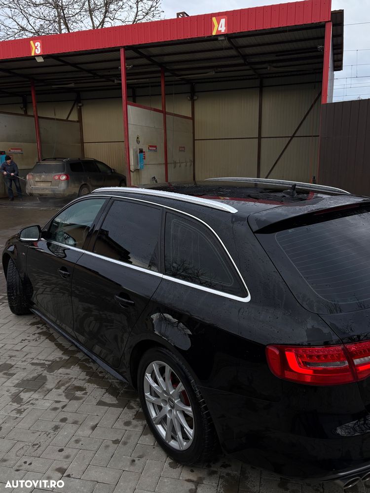 Audi A4 Avant 2.0 TDI Multitronic - 9