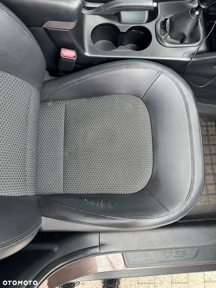 Hyundai ix35 1.6 GDI Comfort 2WD - 18