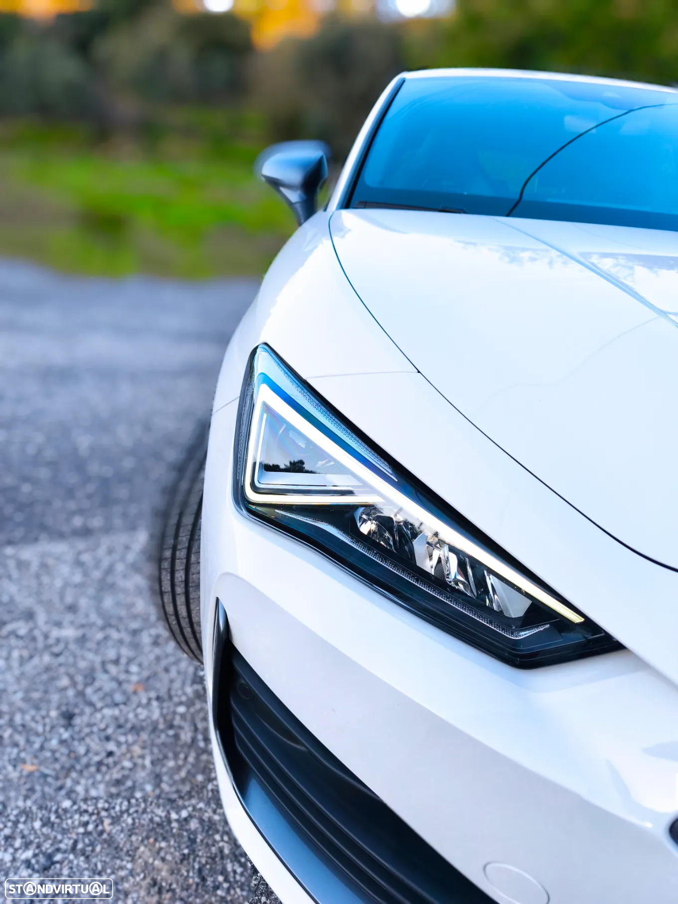 Cupra Leon 1.4 e-Hybrid VZ DSG - 9