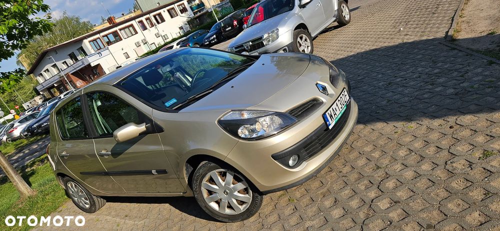 Renault Clio 1.6 16V Expression - 33