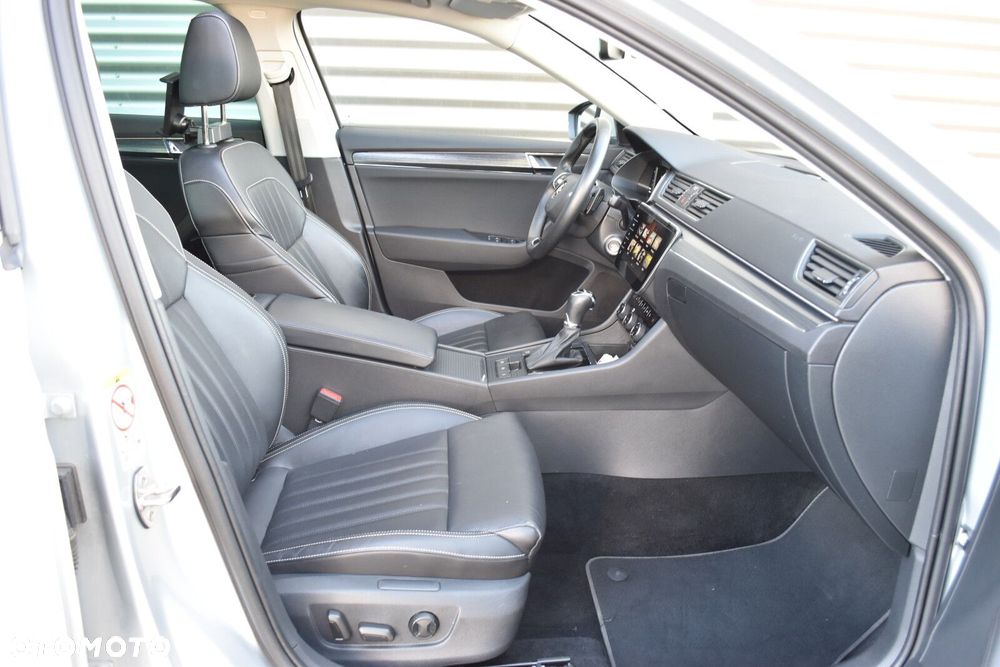 Skoda Superb 2.0 TDI SCR 4x4 Style DSG - 35