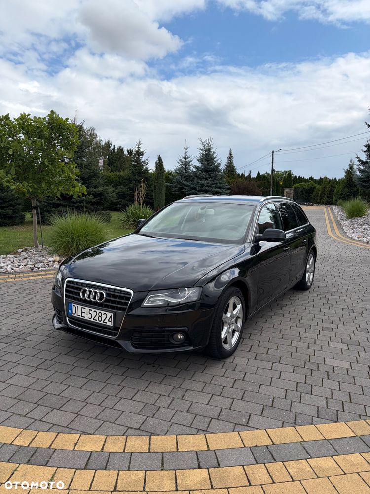 Audi A4 Avant 2.0 TDI - 8