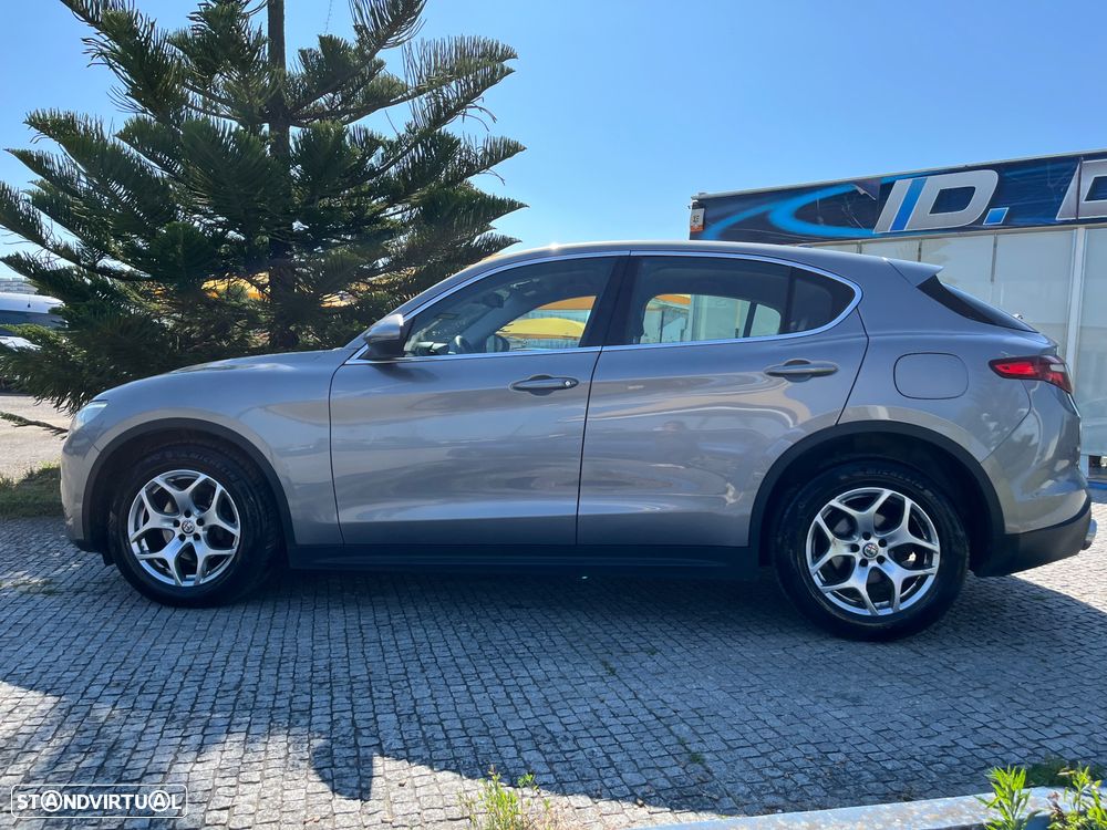 Alfa Romeo Stelvio 2.2 D Super AT8 - 17
