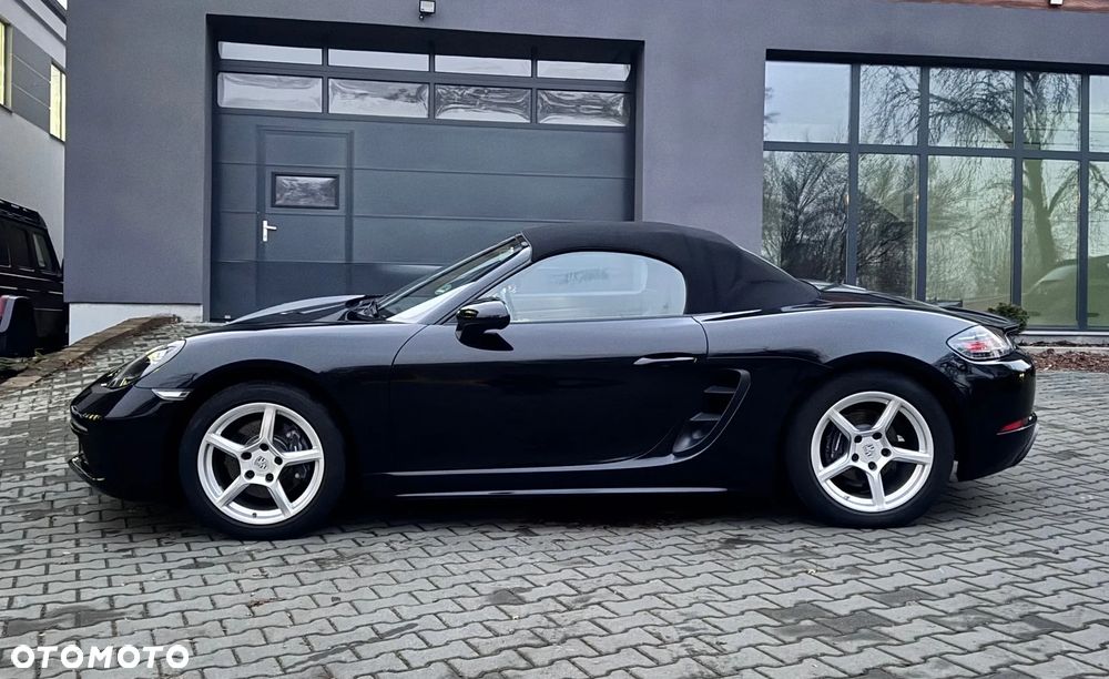 Porsche 718 Boxster Standard - 4