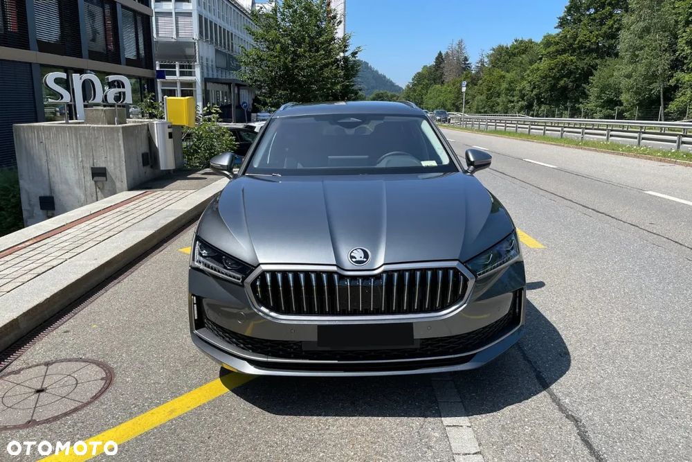 Skoda Superb 2.0 TSI L&K DSG - 7