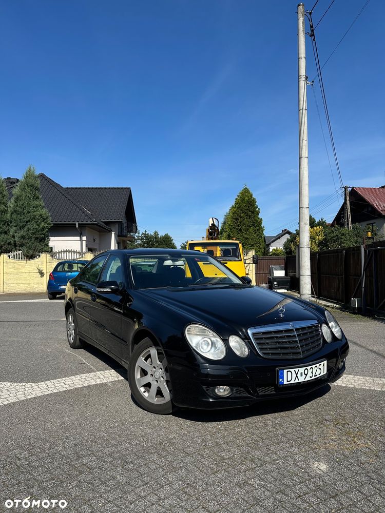 Mercedes-Benz Klasa E 200 Kompressor Classic - 1