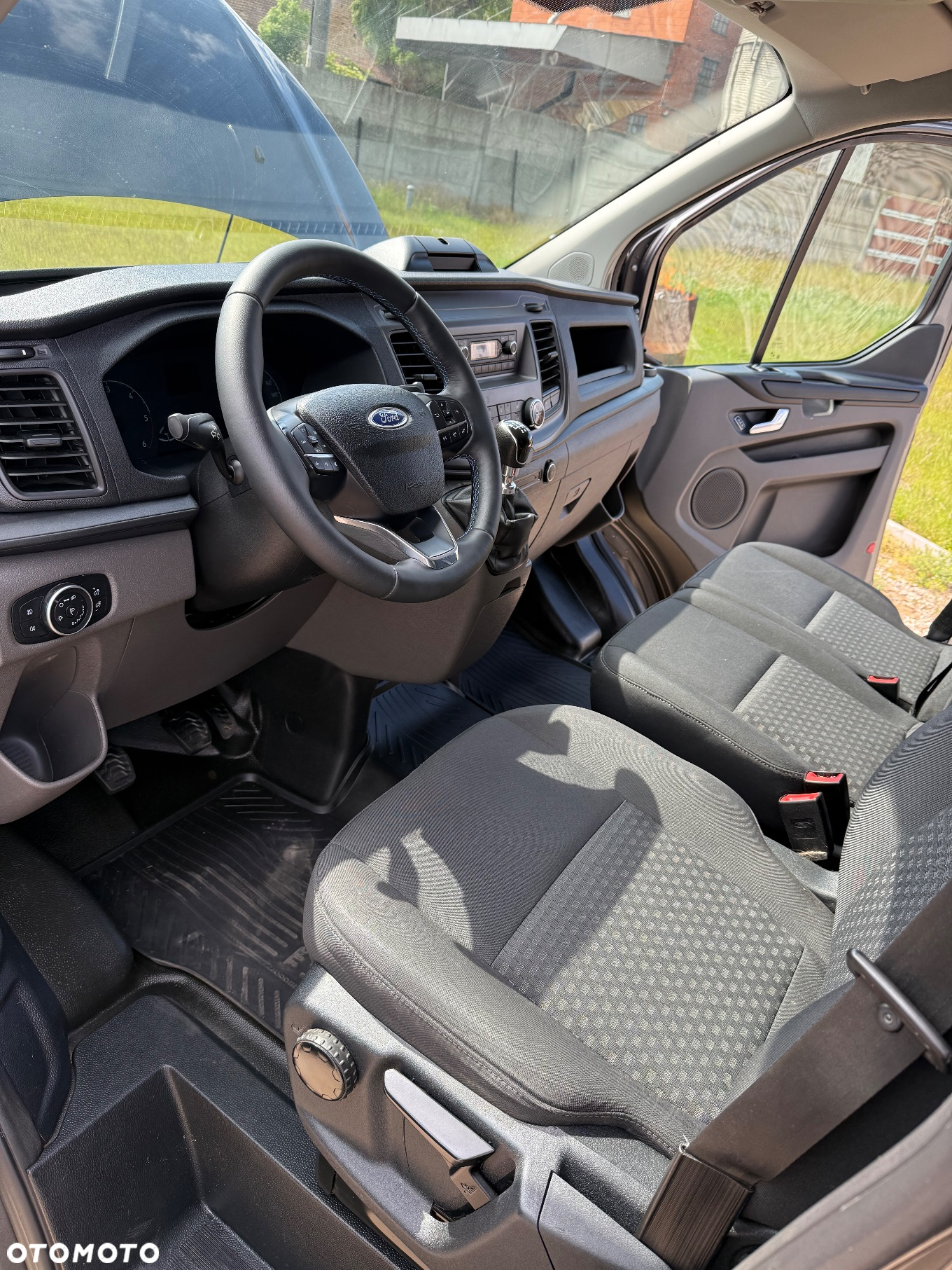 Ford TRANSIT CUSTOM 2.0 TDCI 130 KM SUPER STAN PIĘKNY I BOGATY OKAZJA - 9