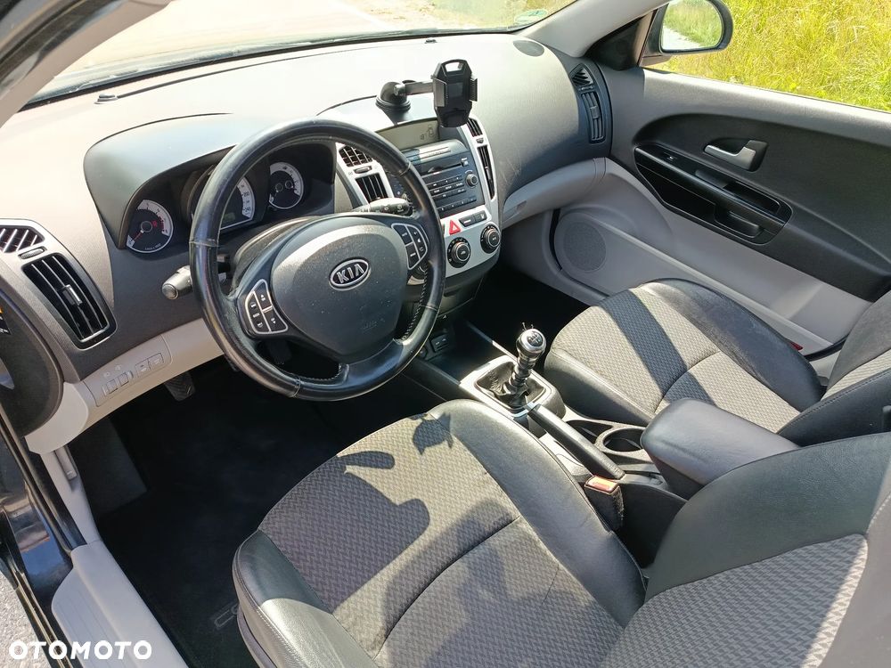 Kia Ceed 1.4 CVVT EX - 38
