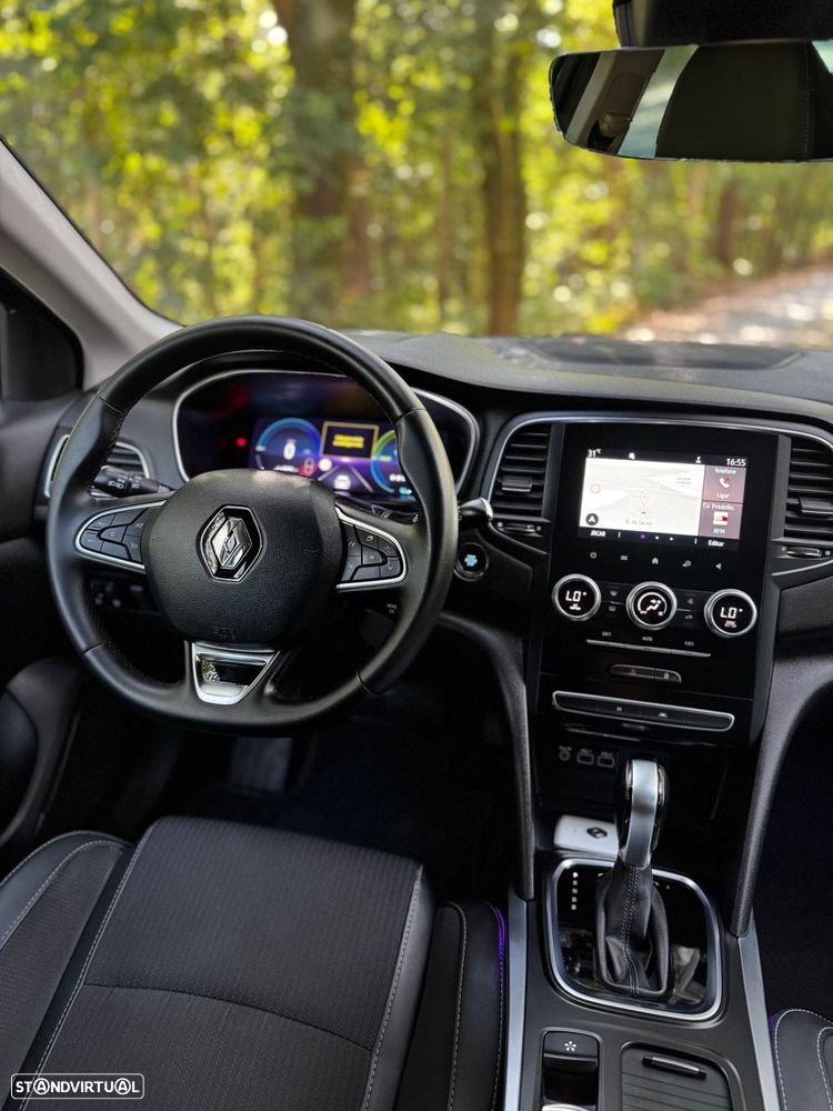 Usado Renault M gane Sport Tourer 2022 15 900 EUR 92 000 Km 