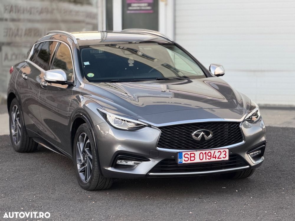 Infiniti Q30 1.5d Premium Tech - 1