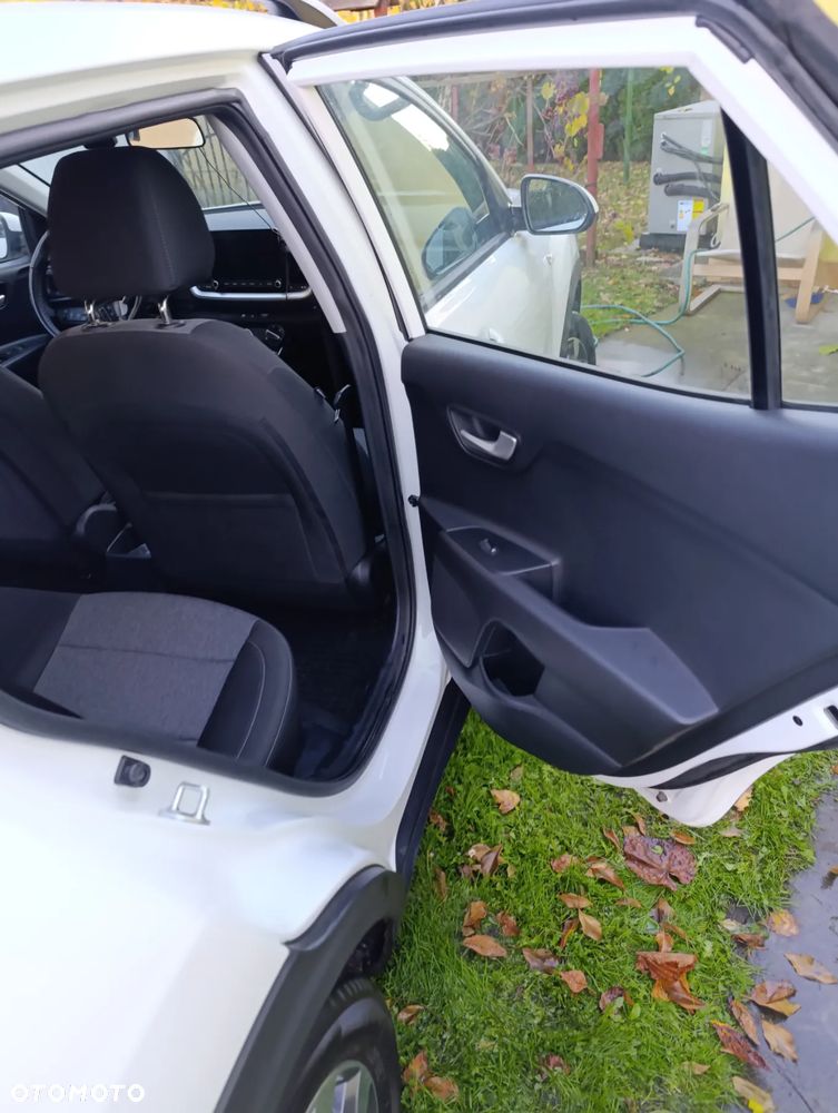 Kia Stonic 1.2 M - 6