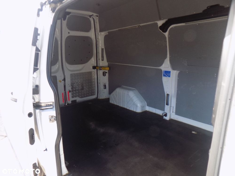 Ford Transit Custom - 6