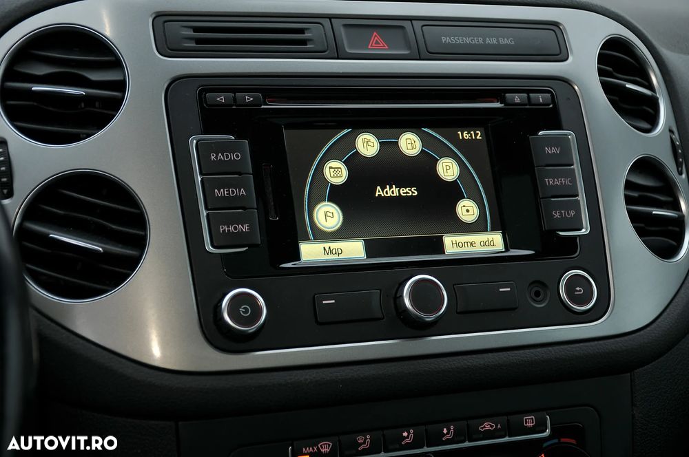 Volkswagen Tiguan 2.0 TDI SCR 4MOTION BlueMotion Technology DSG Lounge Sport & Style - 12