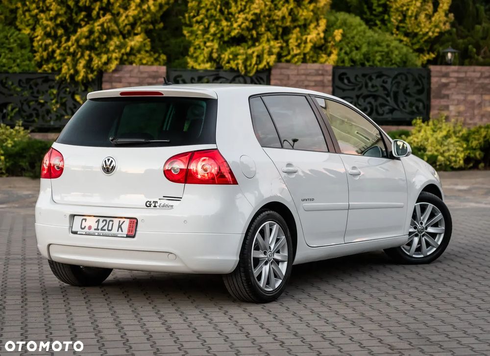 Volkswagen Golf 1.4 TSI United - 11