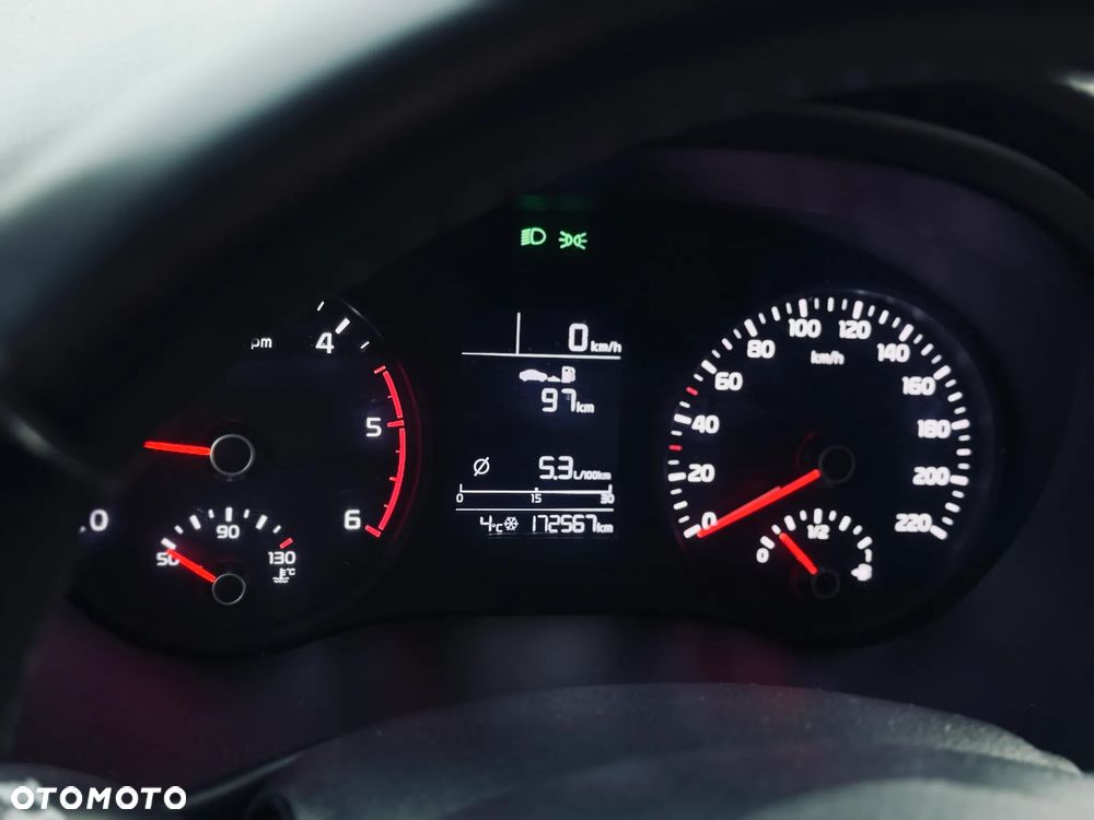 Kia Stonic 1.6 CRDi Vision - 33