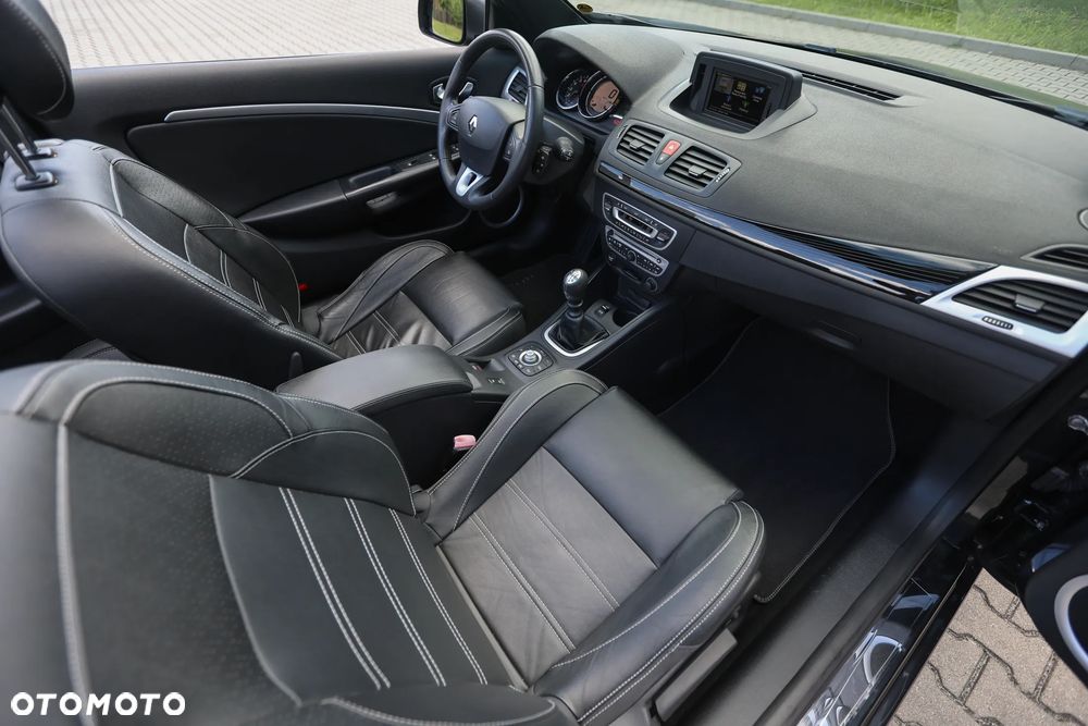 Renault Megane - 24