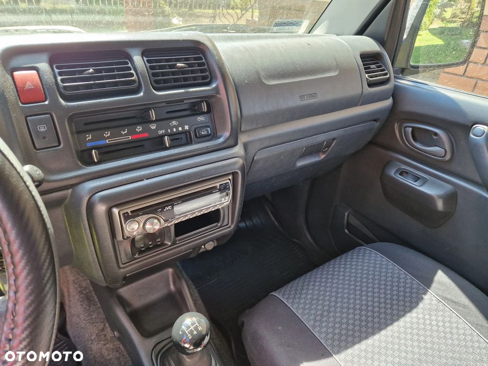 Suzuki Jimny - 10