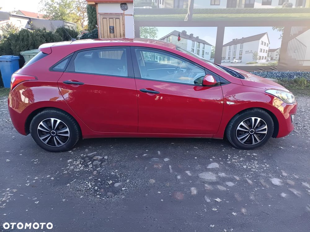 Hyundai i30 1.4 Premium - 3