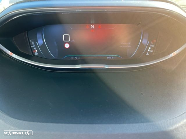 Peugeot 3008 BlueHDi 120 EAT6 Stop & Start Active - 9
