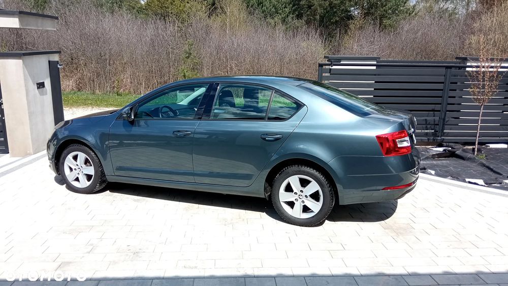 Skoda Octavia 1.6 TDI Ambition - 5