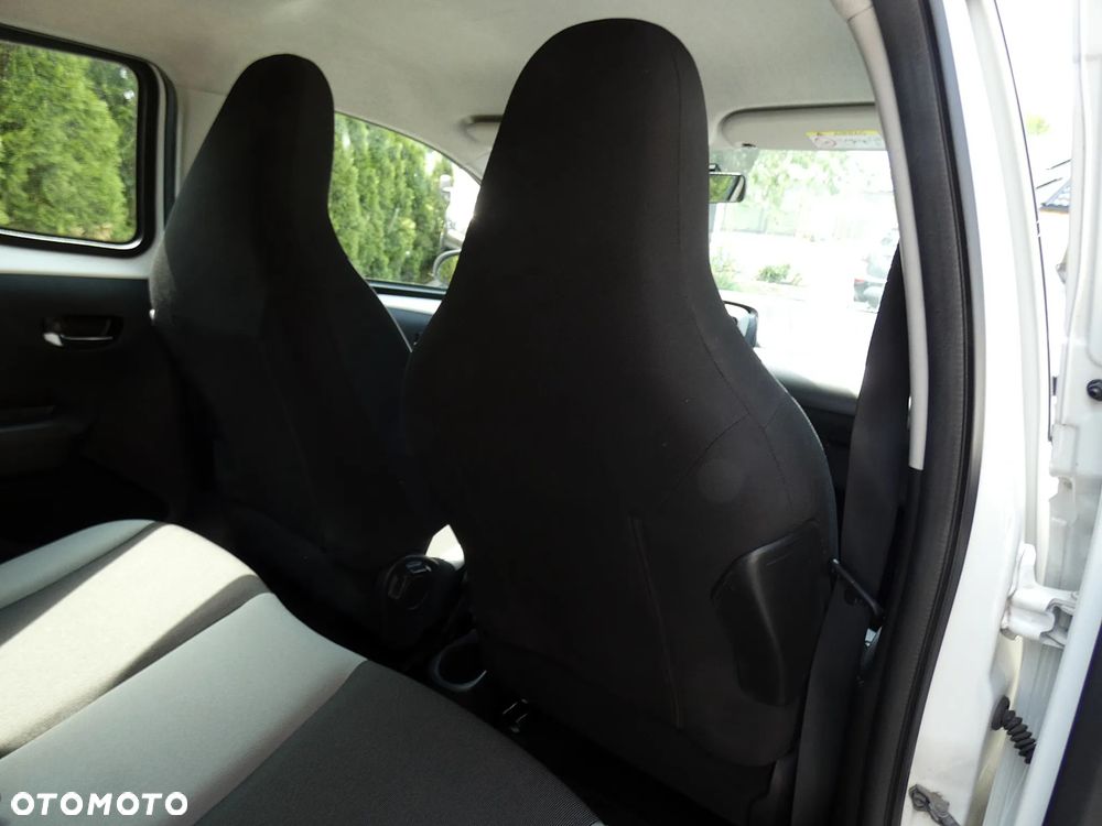 Toyota Aygo - 22