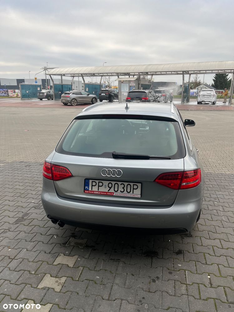 Audi A4 Avant 2.0 TDI - 4
