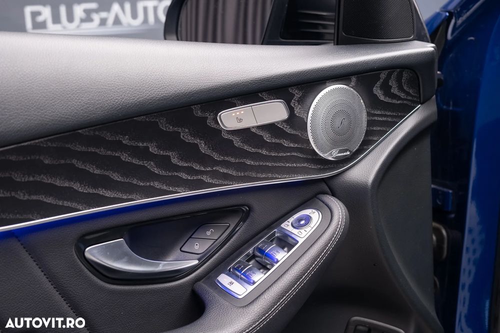 Mercedes-Benz GLC 300 d 4MATIC 9G-TRONIC AMG Line - 24