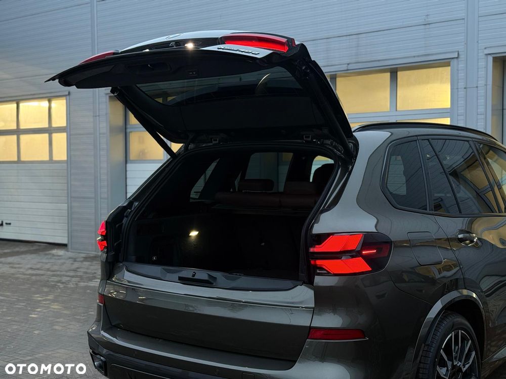 BMW X5 xDrive30d - 32