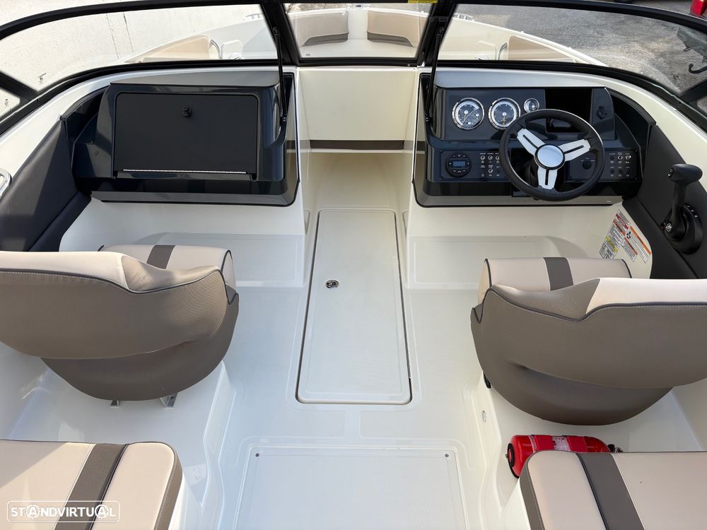 Bayliner V20 OB - 11