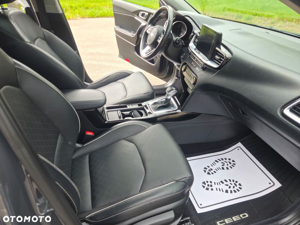 Kia Ceed 1.6 CRDi DCT Platinum Edition - 23