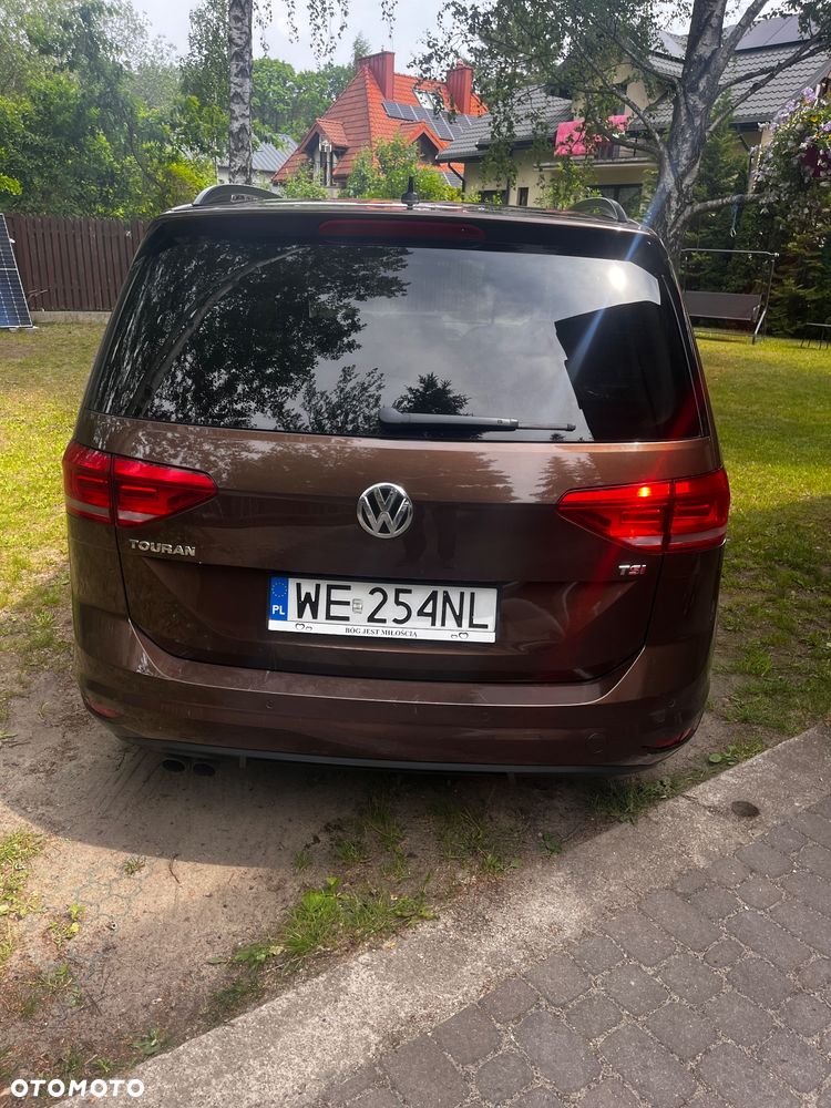 Volkswagen Touran 1.4 TSI BMT Comfortline DSG - 2