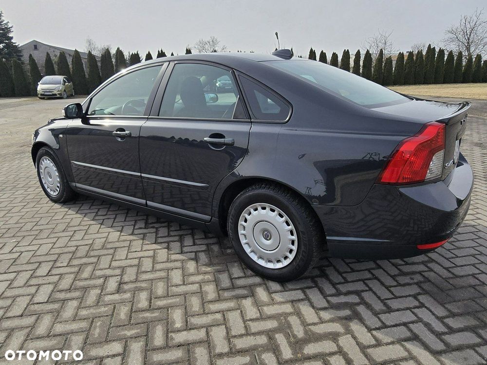 Volvo S40 - 10