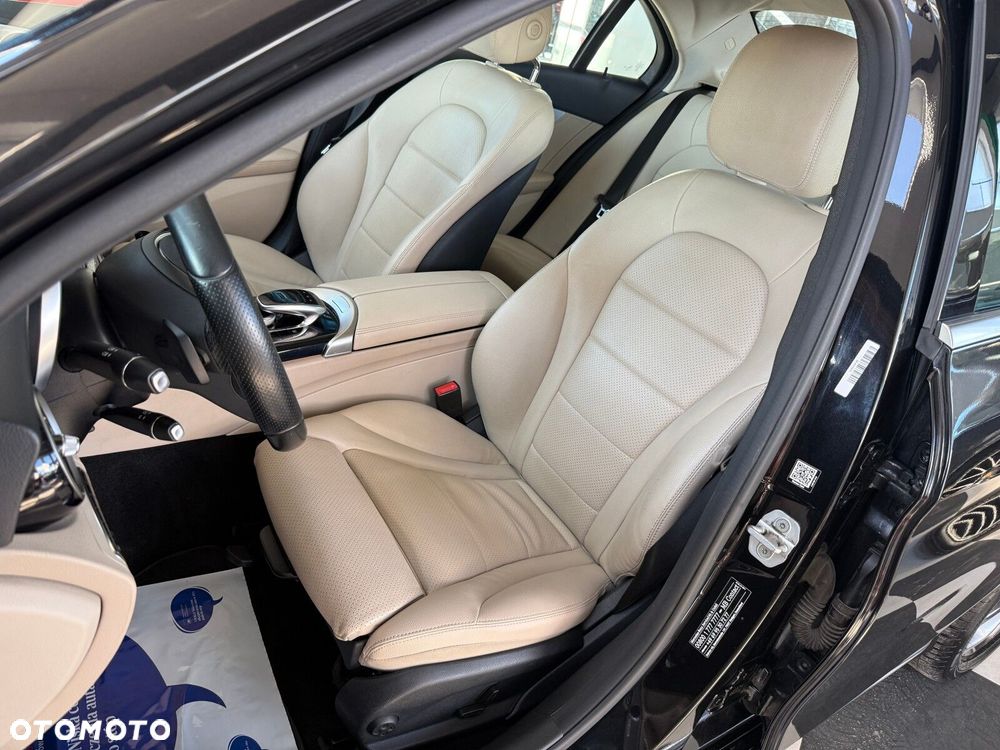 Mercedes-Benz Klasa C - 21