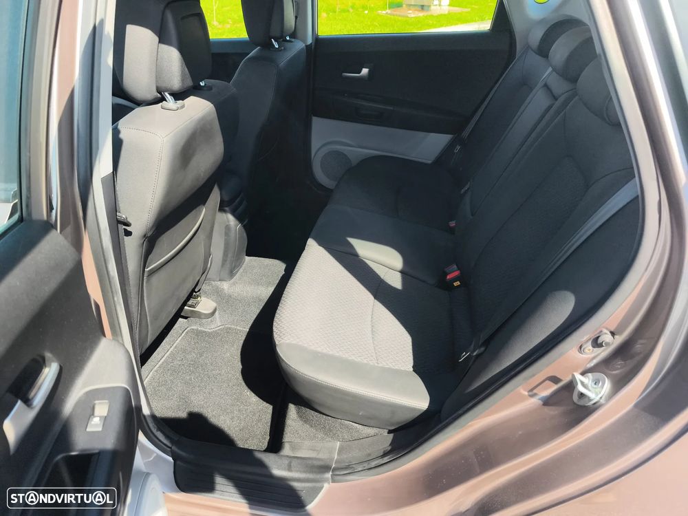 Kia Ceed 1.4 CVVT EX ISG - 57