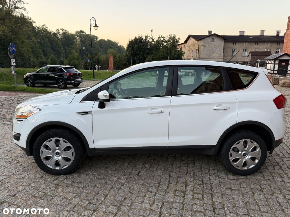 Ford Kuga 2.0 TDCi 2x4 Trend - 6