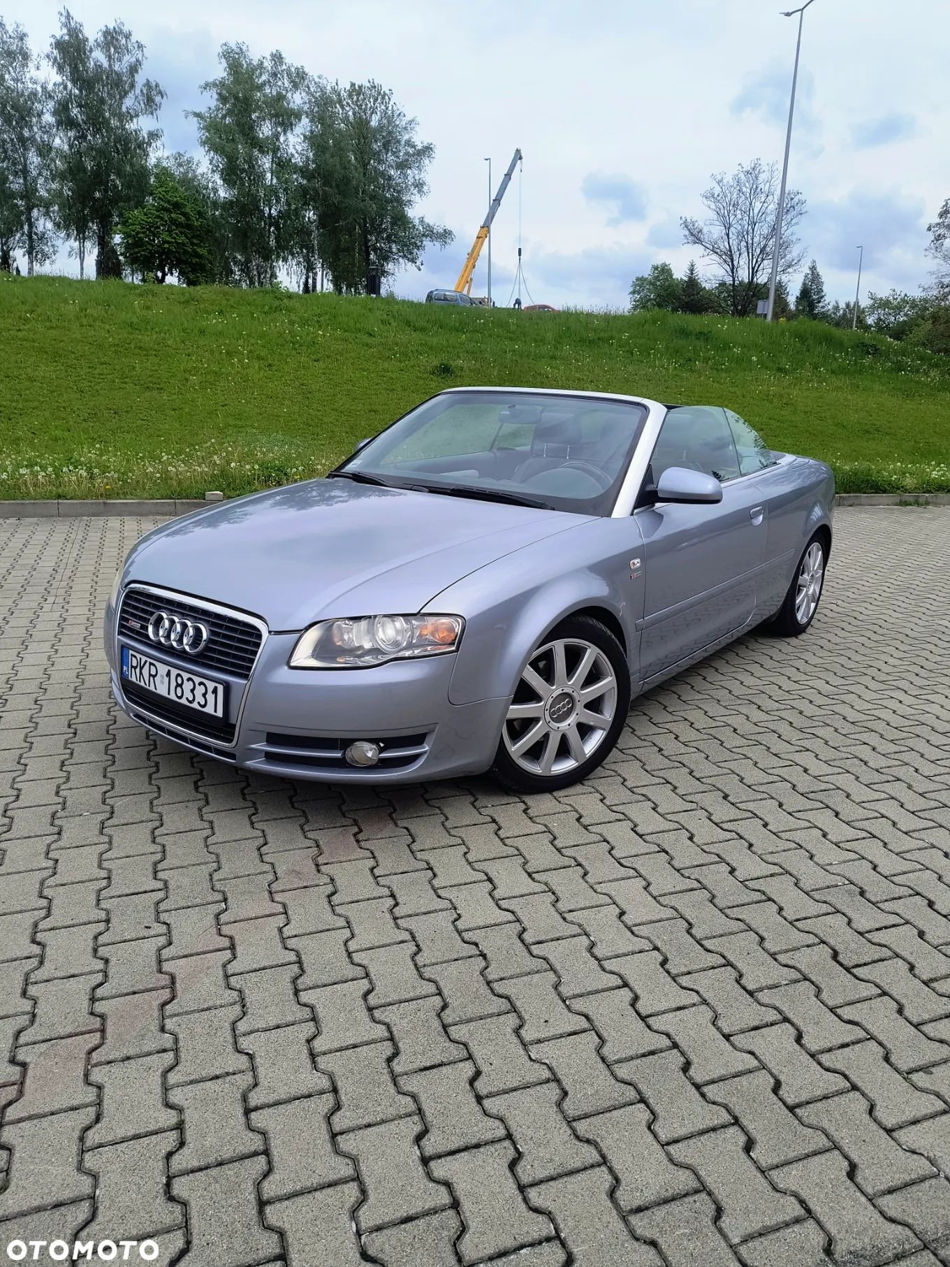 Audi A4 Cabriolet 2.0 TDI DPF - 1