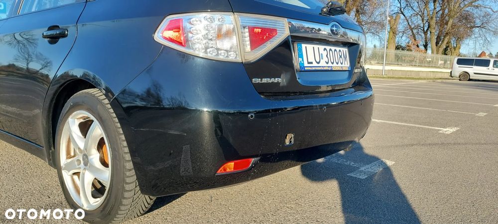 Subaru Impreza 2.0D RA - 12