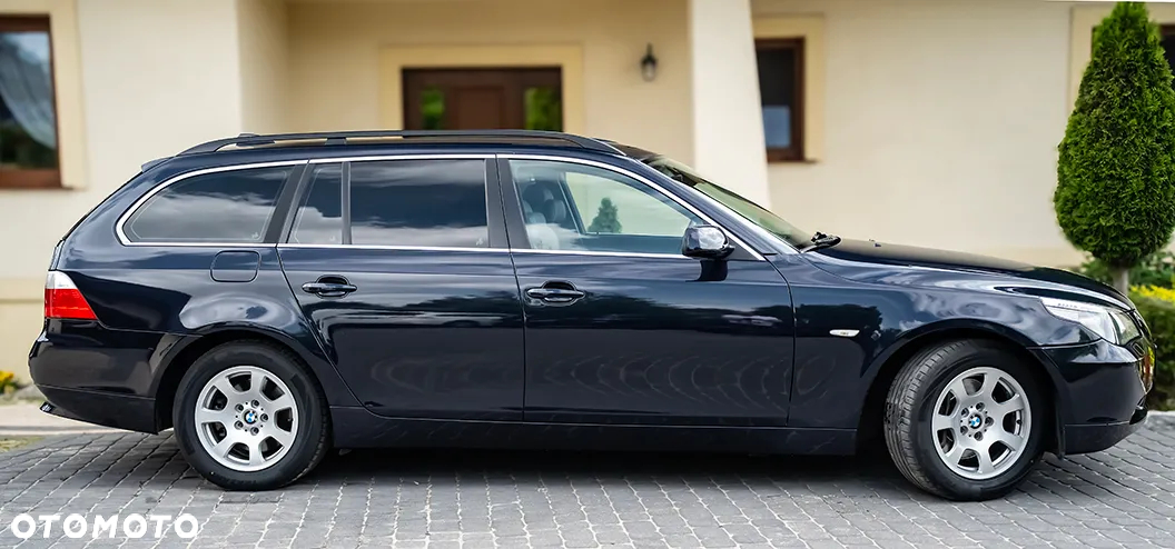 BMW Seria 5 530i Touring - 12
