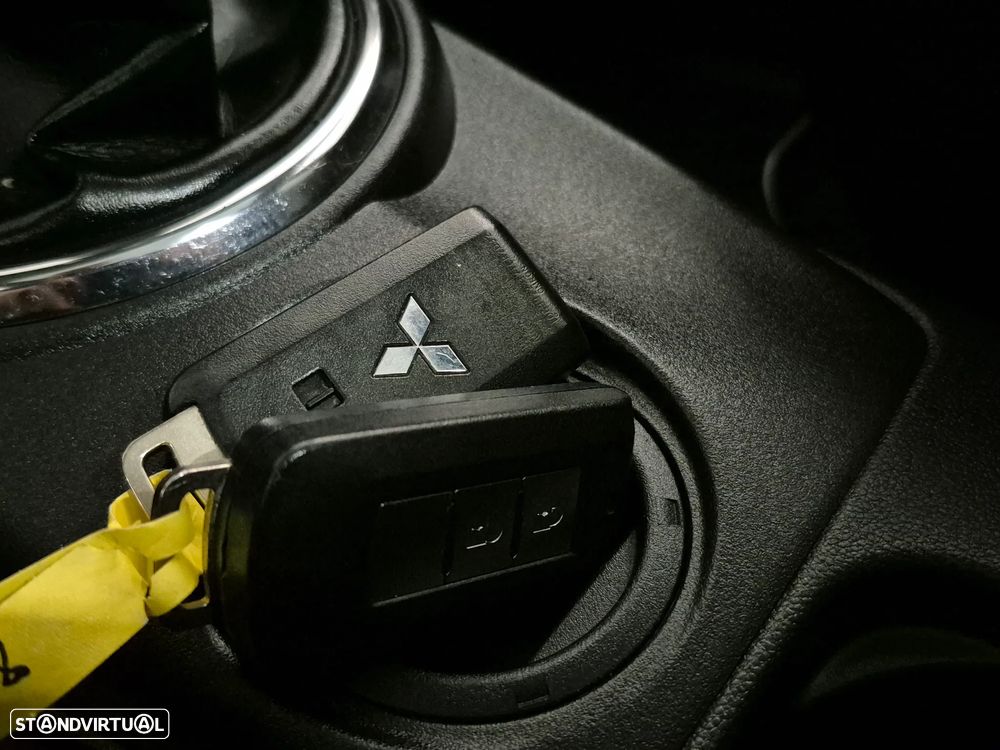 Mitsubishi ASX 1.6 Cross City - 14