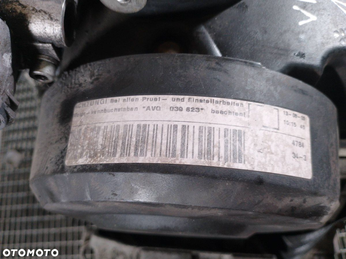 SILNIK VW TOURAN I AVQ 1.9 TDI - 4