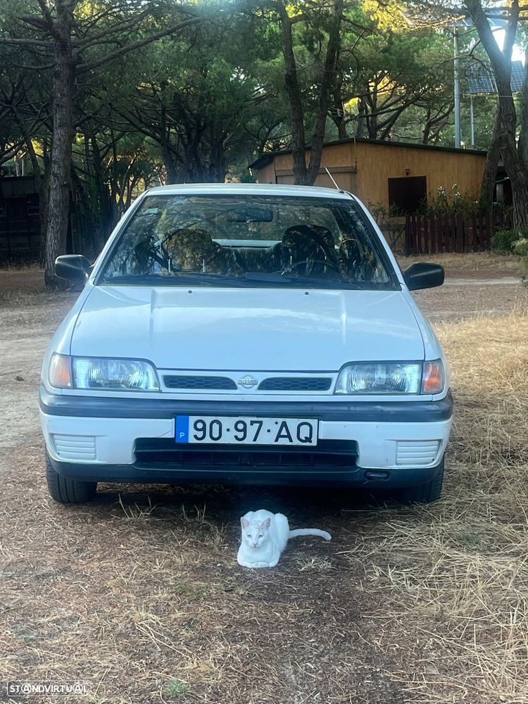 Nissan Sunny Sedan 1.4 SLX - 2