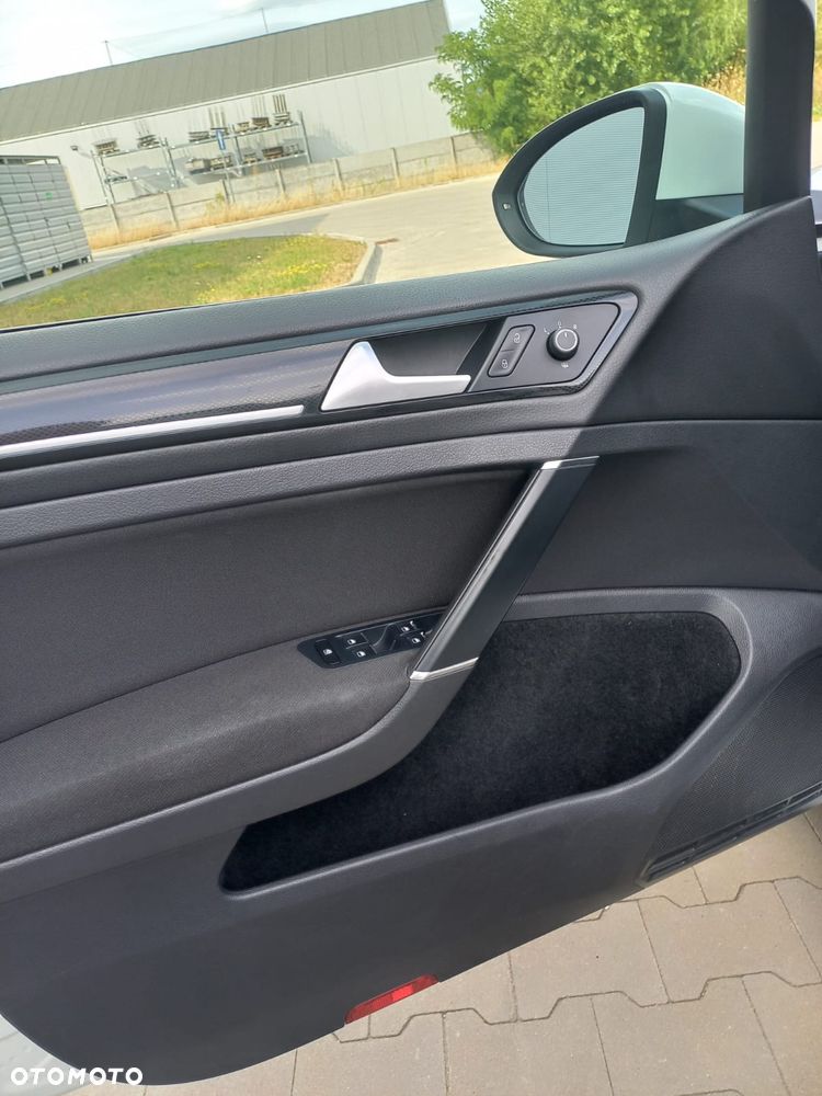 Volkswagen Golf Variant - 39