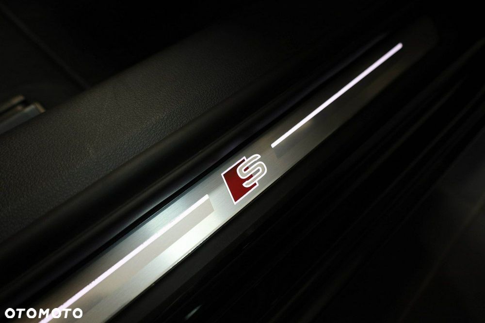 Audi A6 Avant - 31