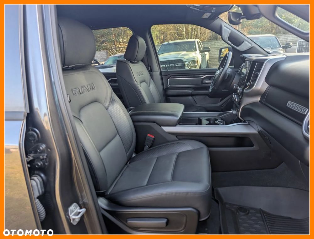 RAM 1500 - 17