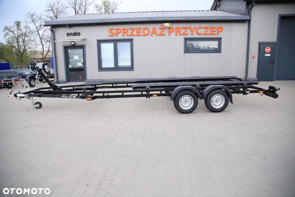 Lorries Przyczepa Podłodziowa PP25-8025 w Kolorze Czarnym Do Łodzi Max 7.8 M DMC 2700 kg Tylne Lampy LED - 6