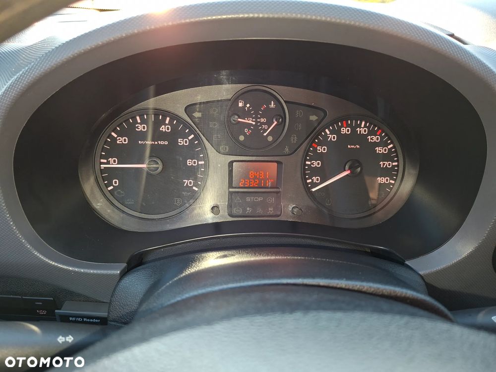 Citroën Berlingo Multispace BlueHDi 100 FEEL - 9