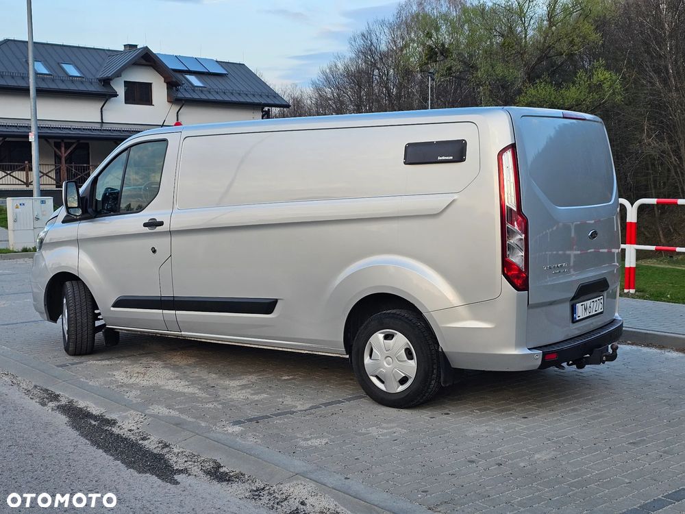 Ford TRANSIT CUSTOM - 19